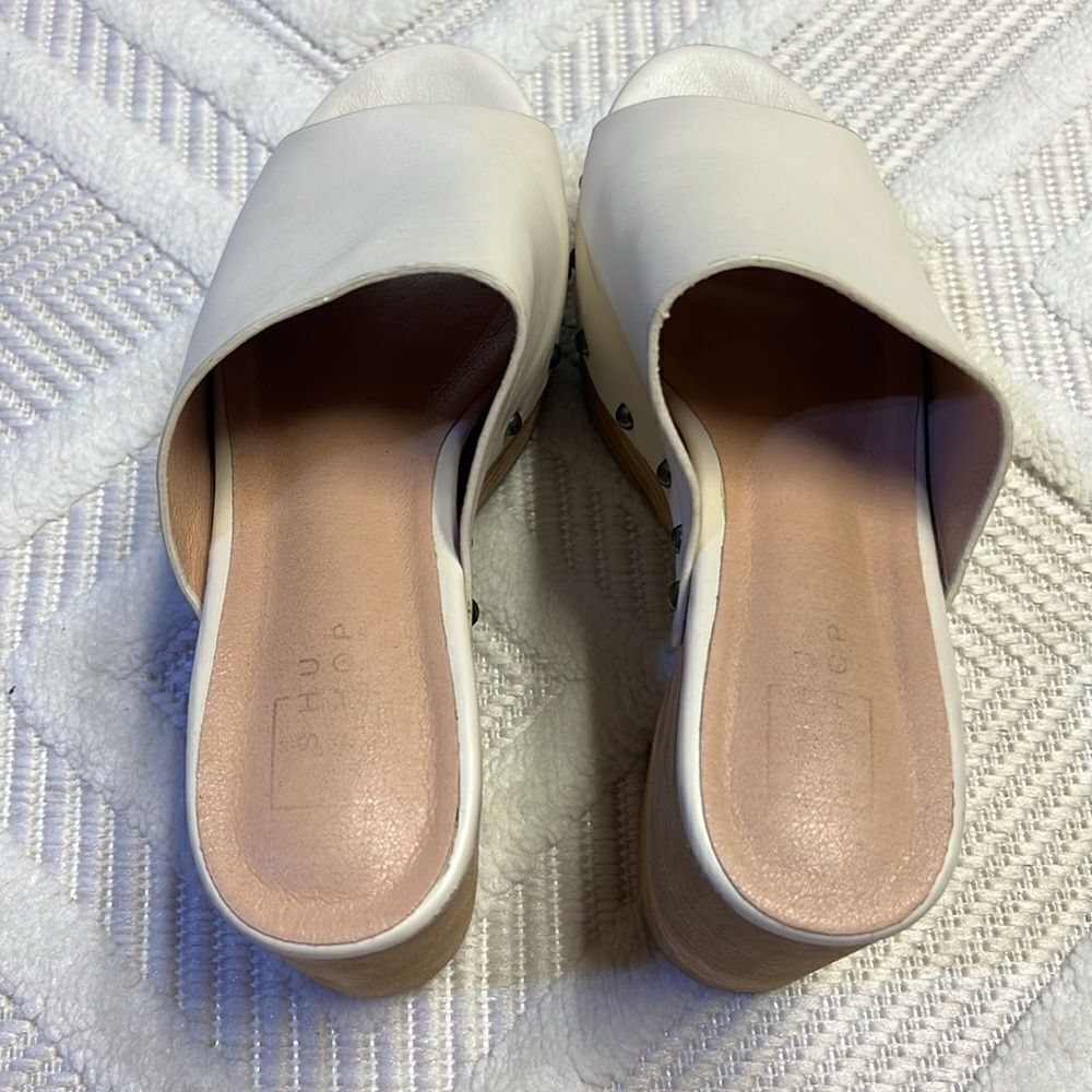 SHU SHOP - Gina Open Toe Clog Wedge Heel - Picture 10 of 14